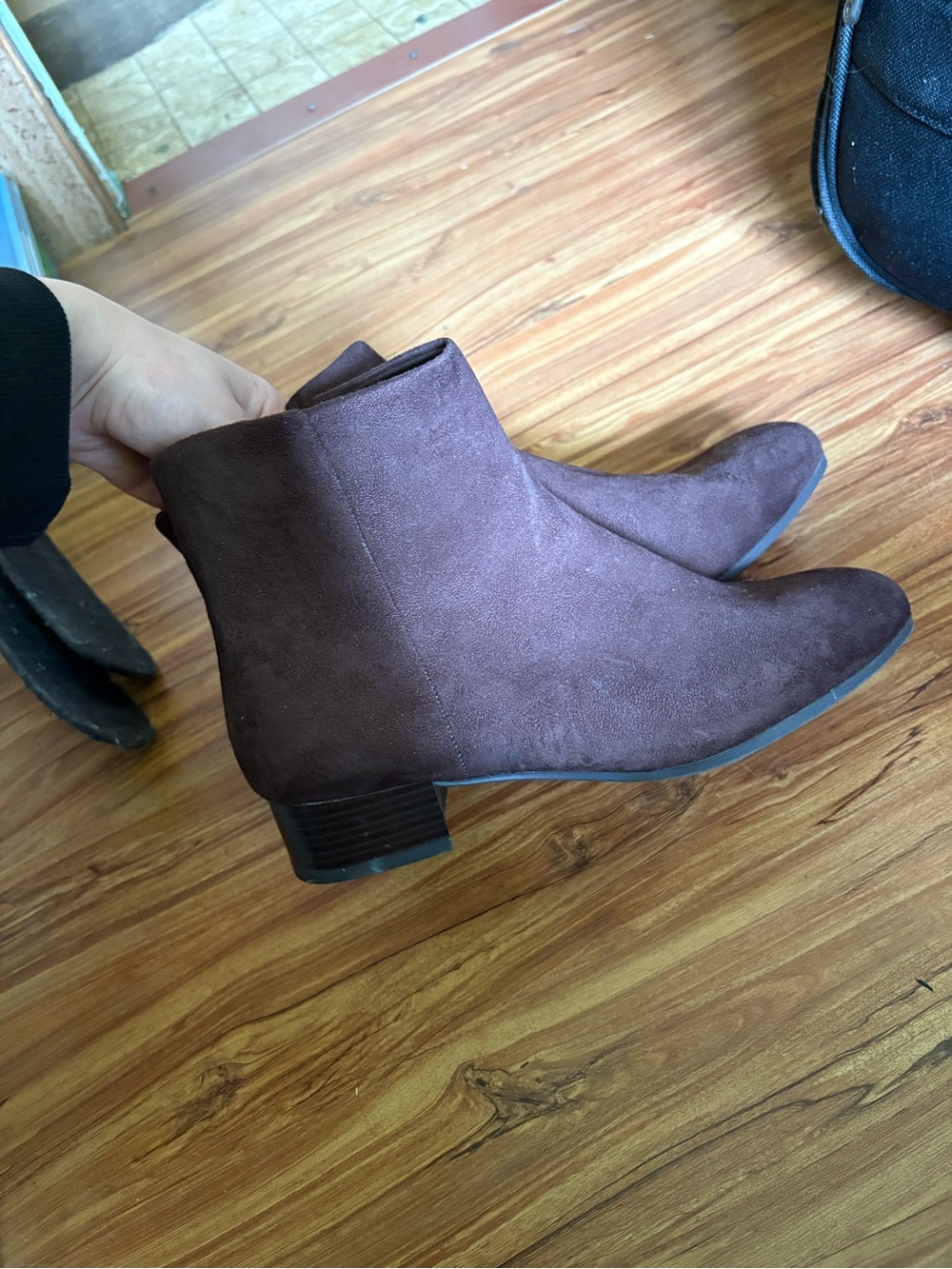 Women's Time and Tru Brown Suede Ankle Boots - Classic Comfort- Size 9